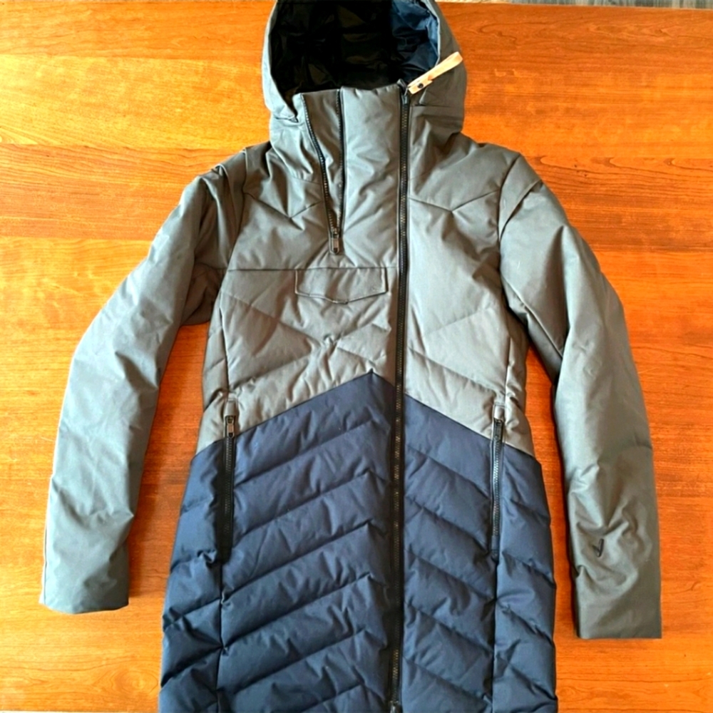Indyeva Ayaba II Long Down Coat
